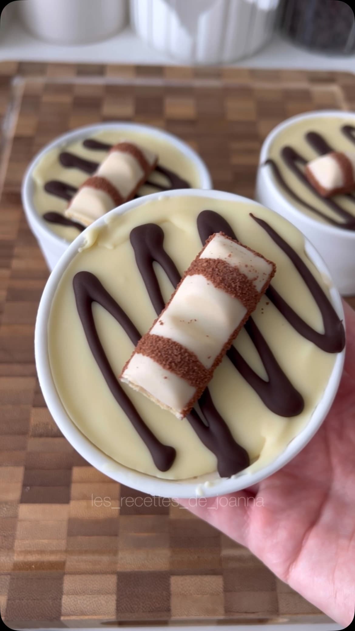 Zmrzlina Kinder Bueno White