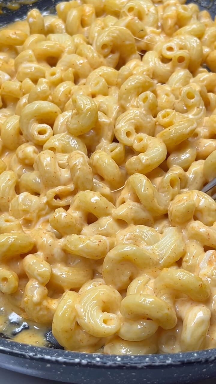 One-Pan Cheesy Macaroni