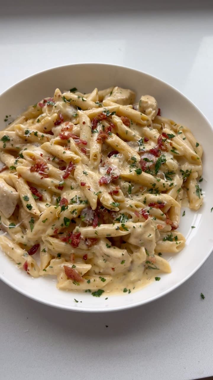 Chicken Bacon Ranch Pasta