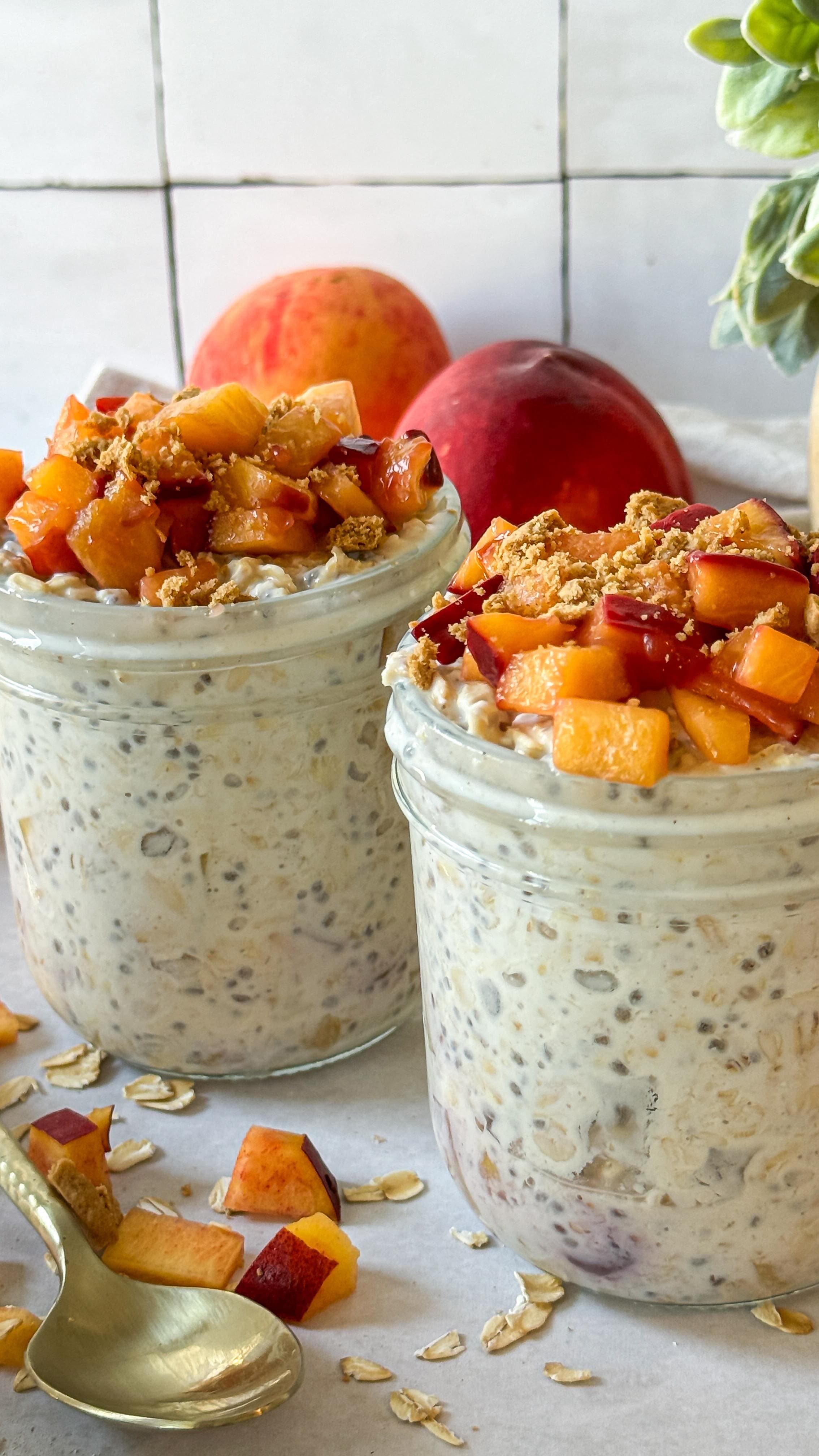 Peach Cobbler Overnight Oats