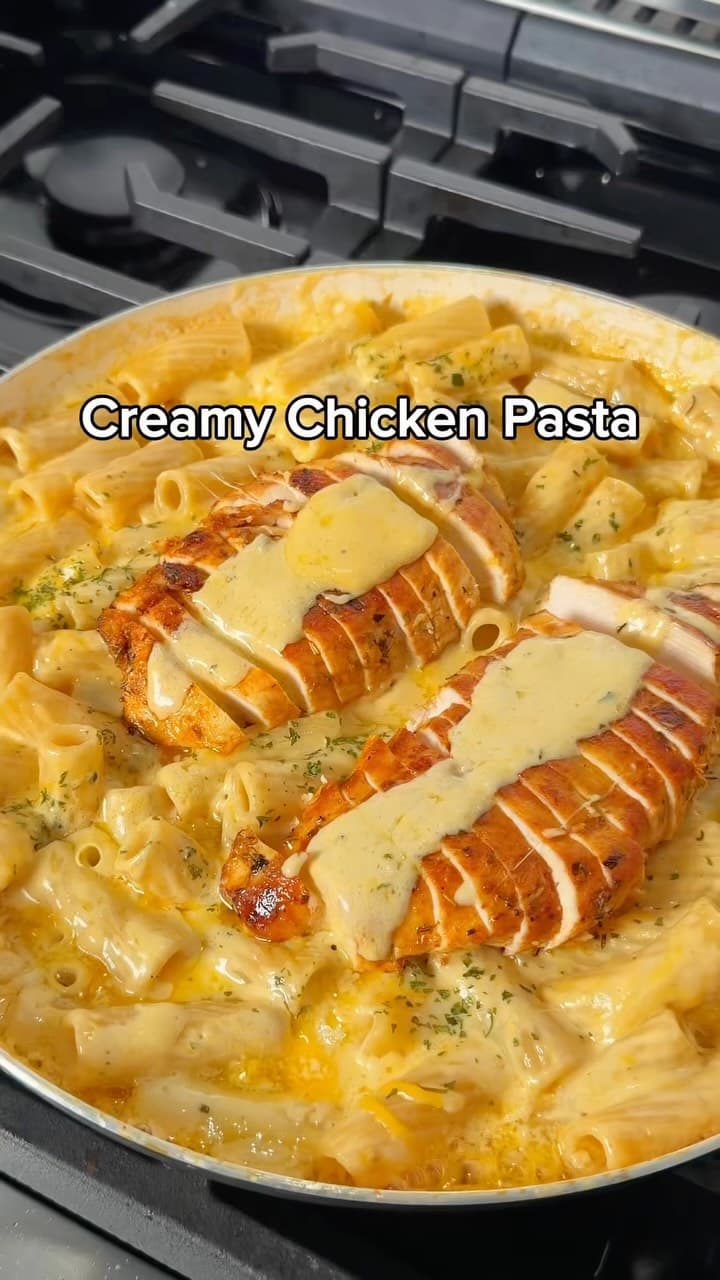 One Pot Creamy Chicken Pasta