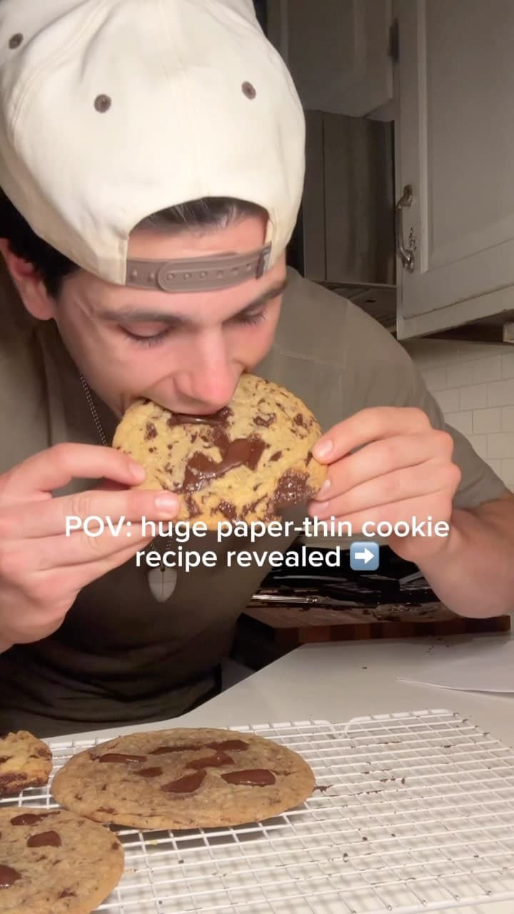 Paper-Thin Chocolate Chip Cookies