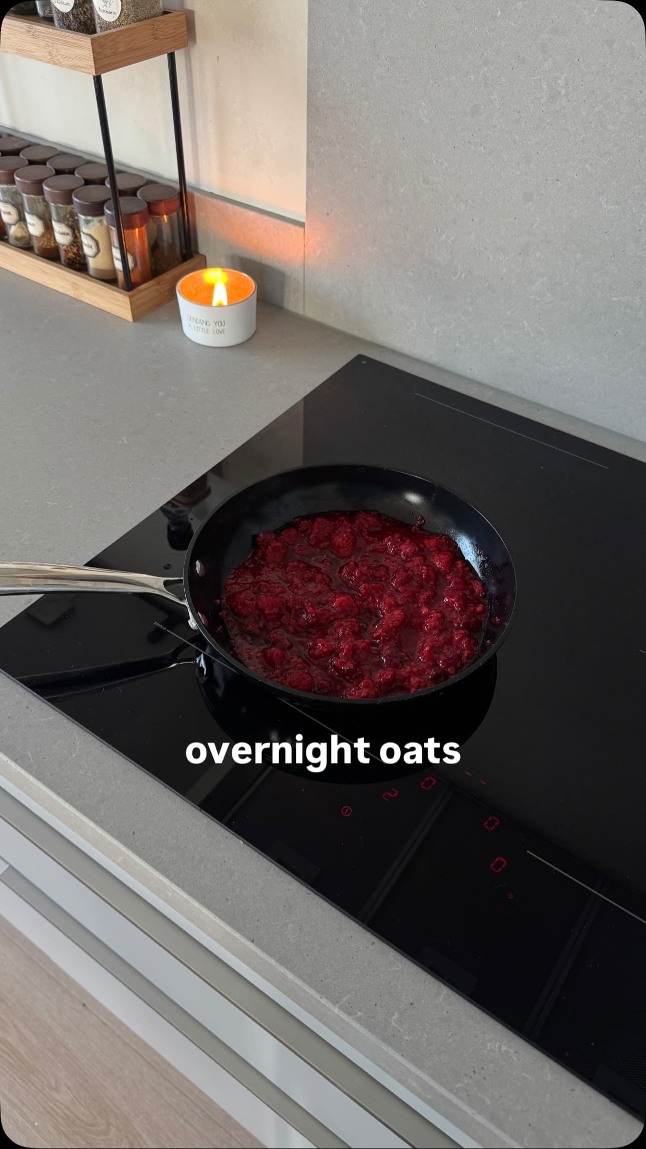 Chocolate Raspberry Overnight Oats