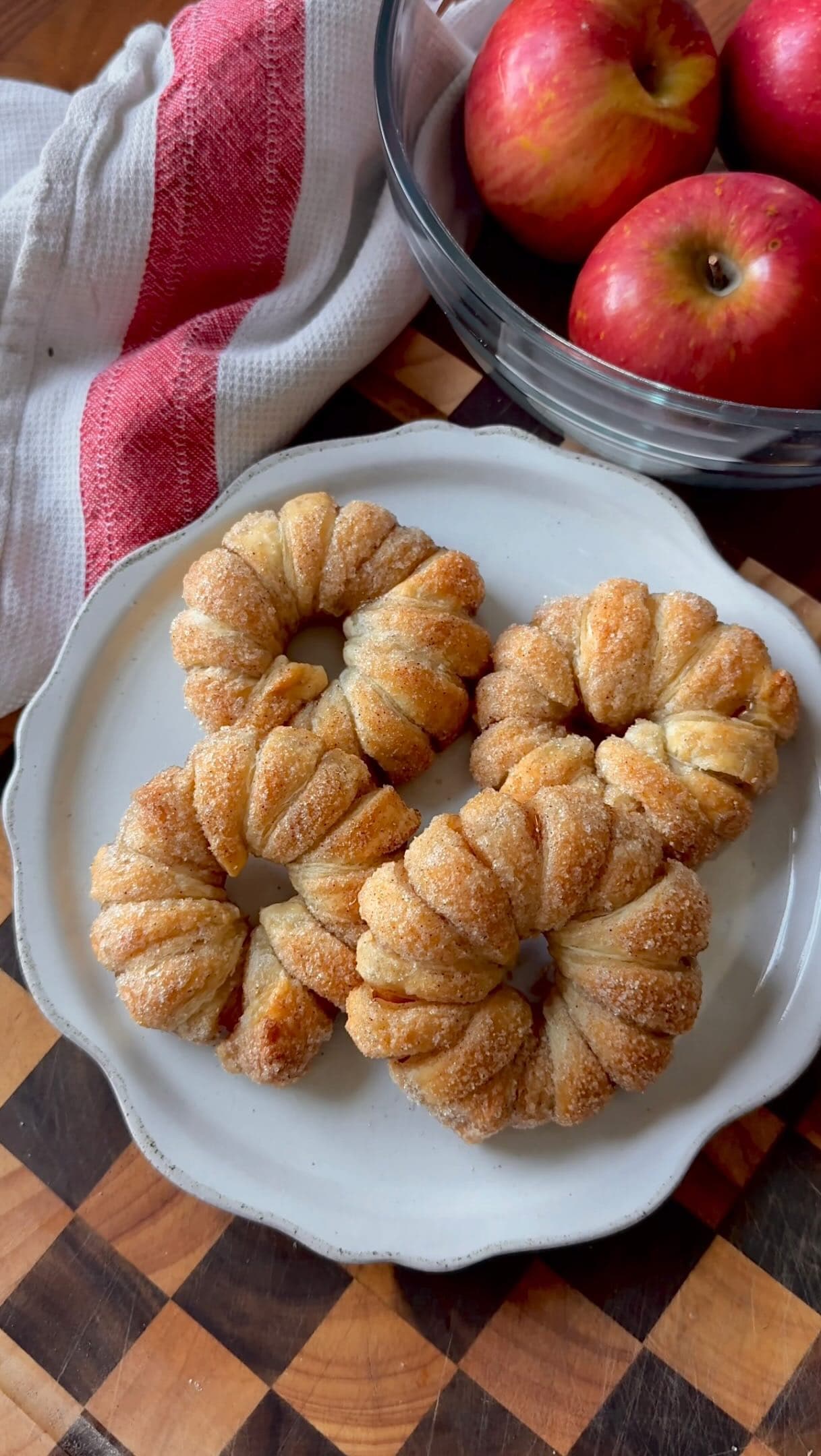 Anneaux de pomme feuilletés