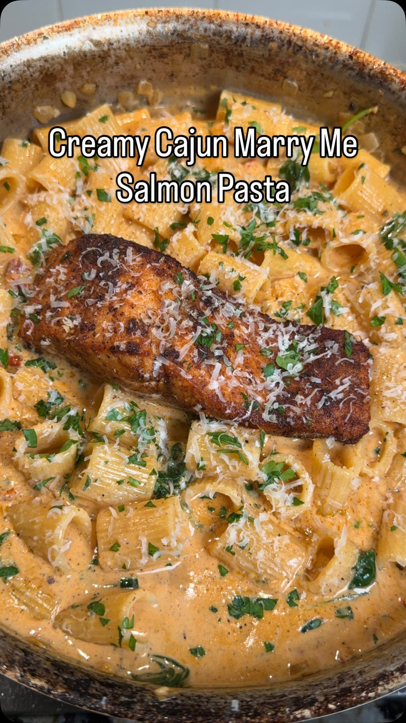 Creamy Cajun Marry Me Salmon Pasta