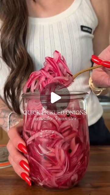 Oignons marinés rapides au sirop d'érable