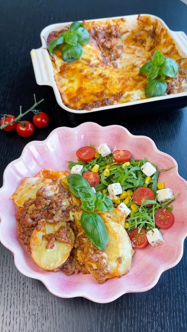Potato Gratin with Meat Sauce