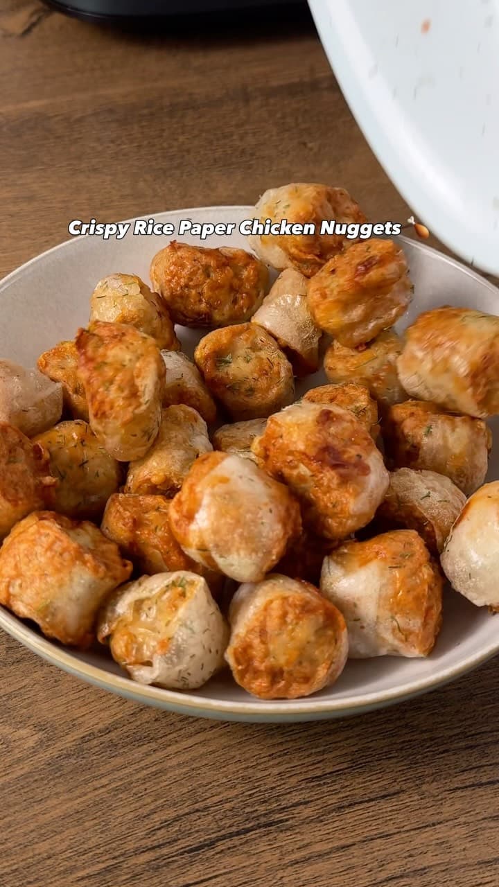 Nuggets de pollo en papel de arroz