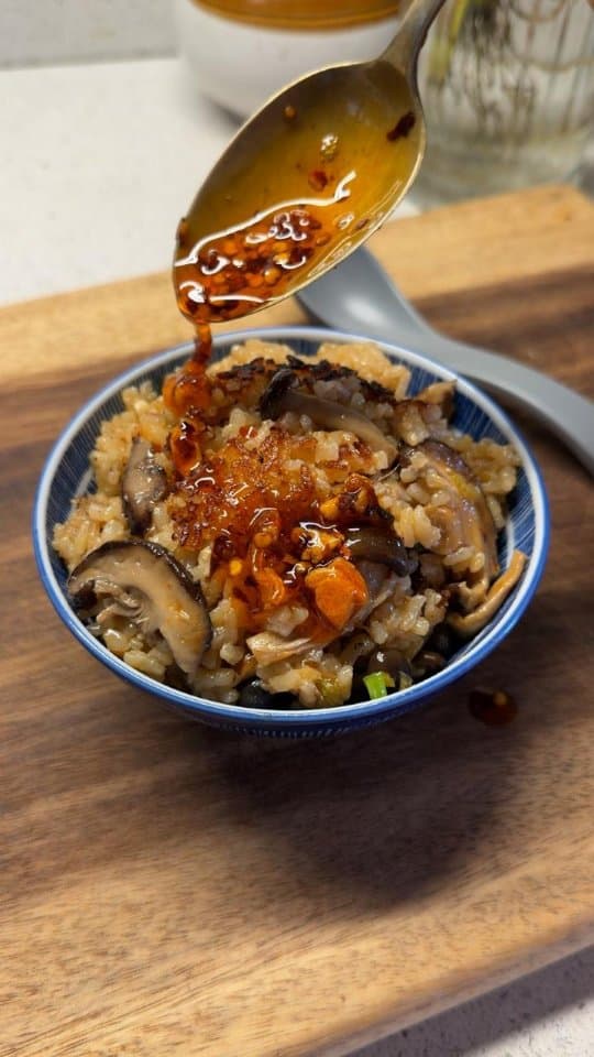 Spicy Mushroom Claypot Rice