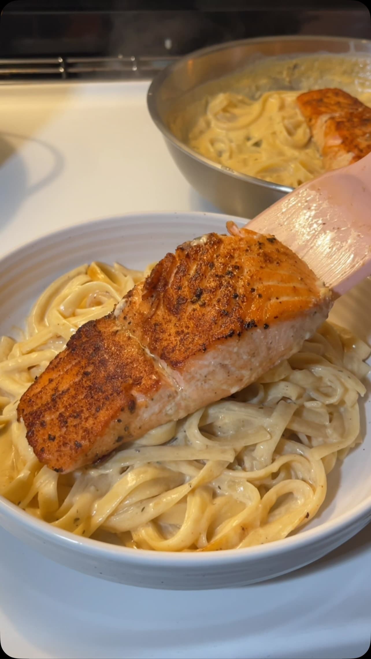 Pâtes crémeuses au saumon