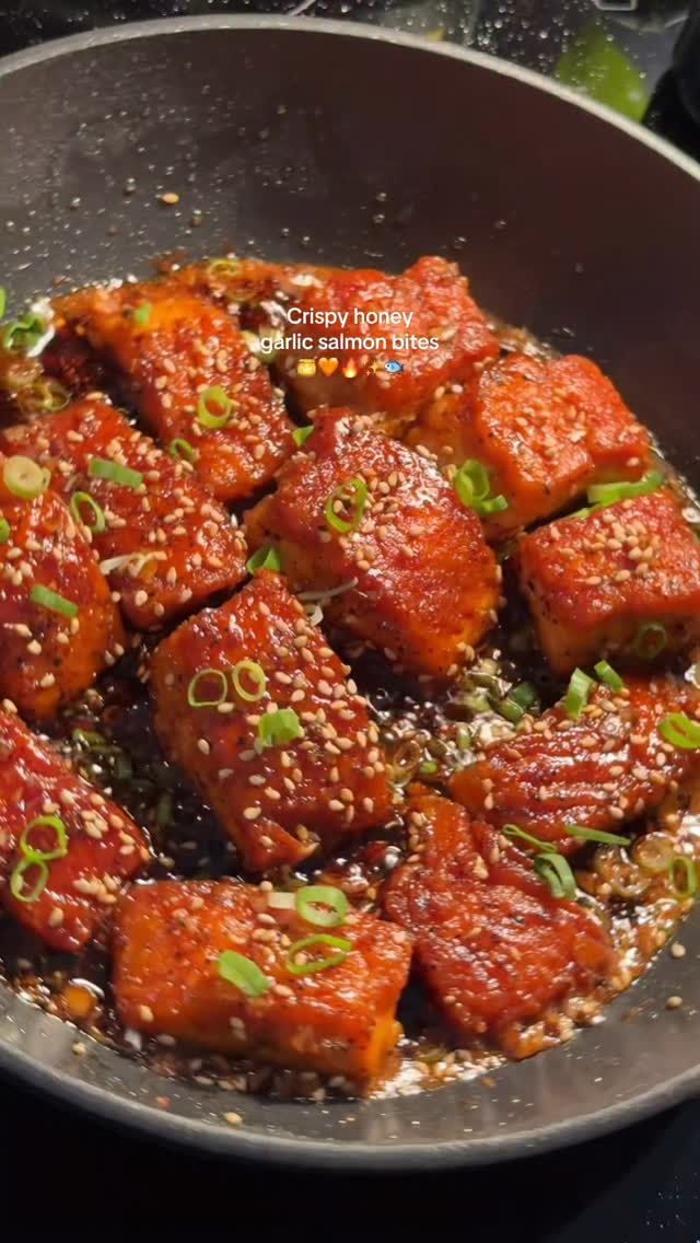 Honey Garlic Salmon Bites
