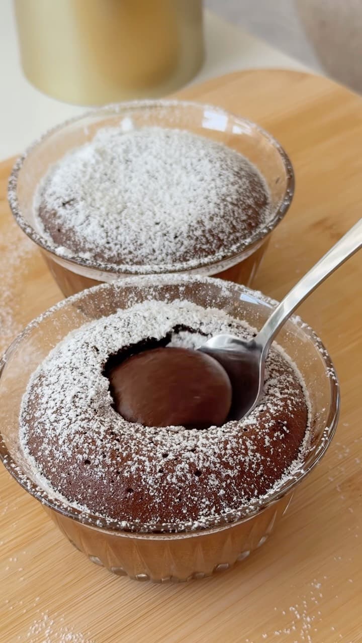 Soufflé au chocolat express en 8 minutes