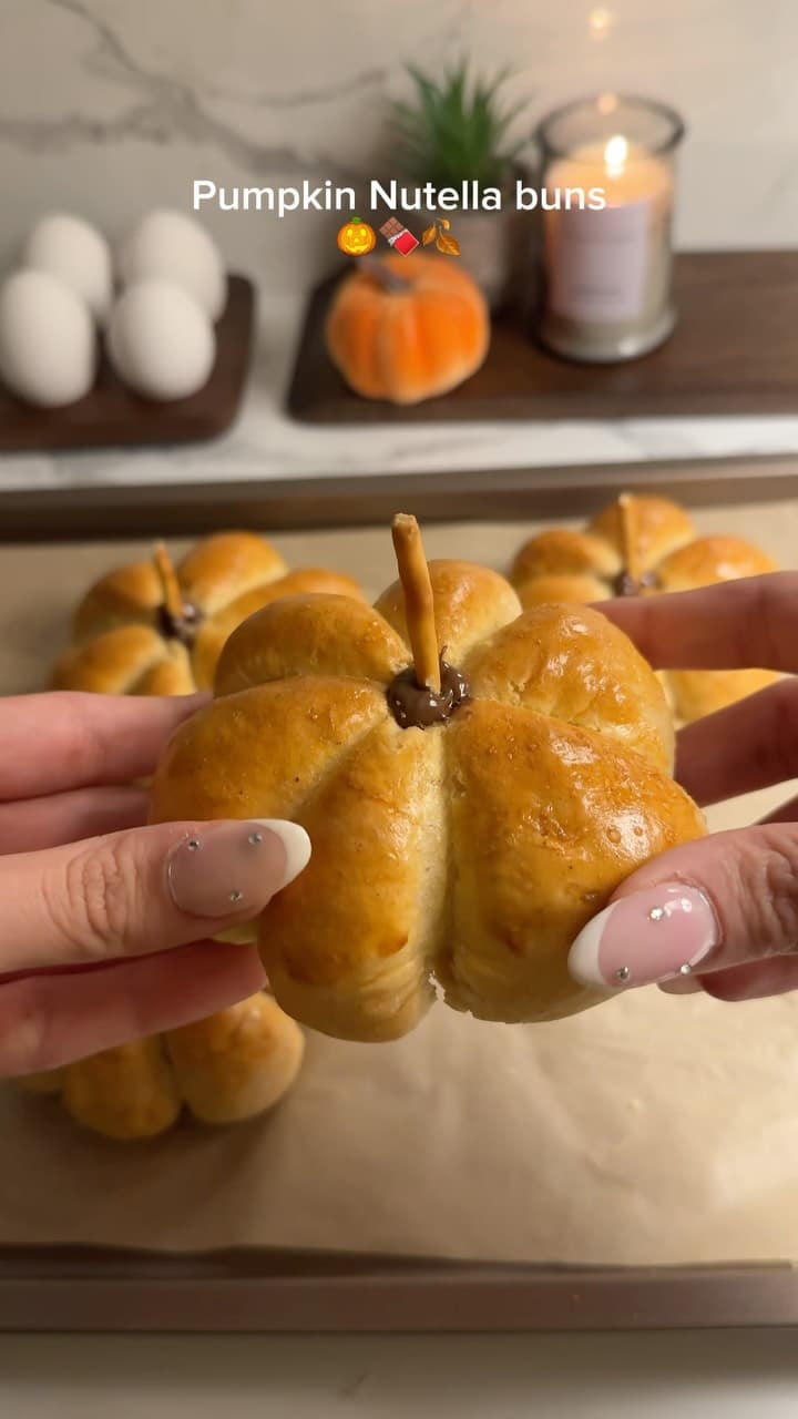 Panini alla Zucca e Nutella