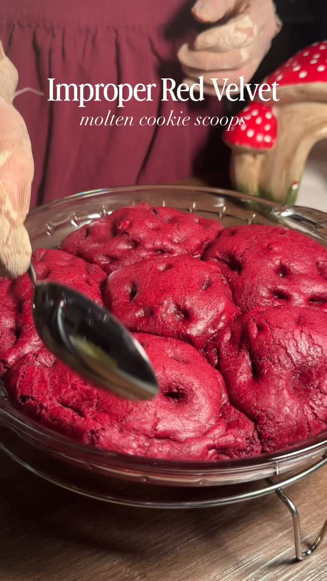 Red Velvet Molten Cookie Bites