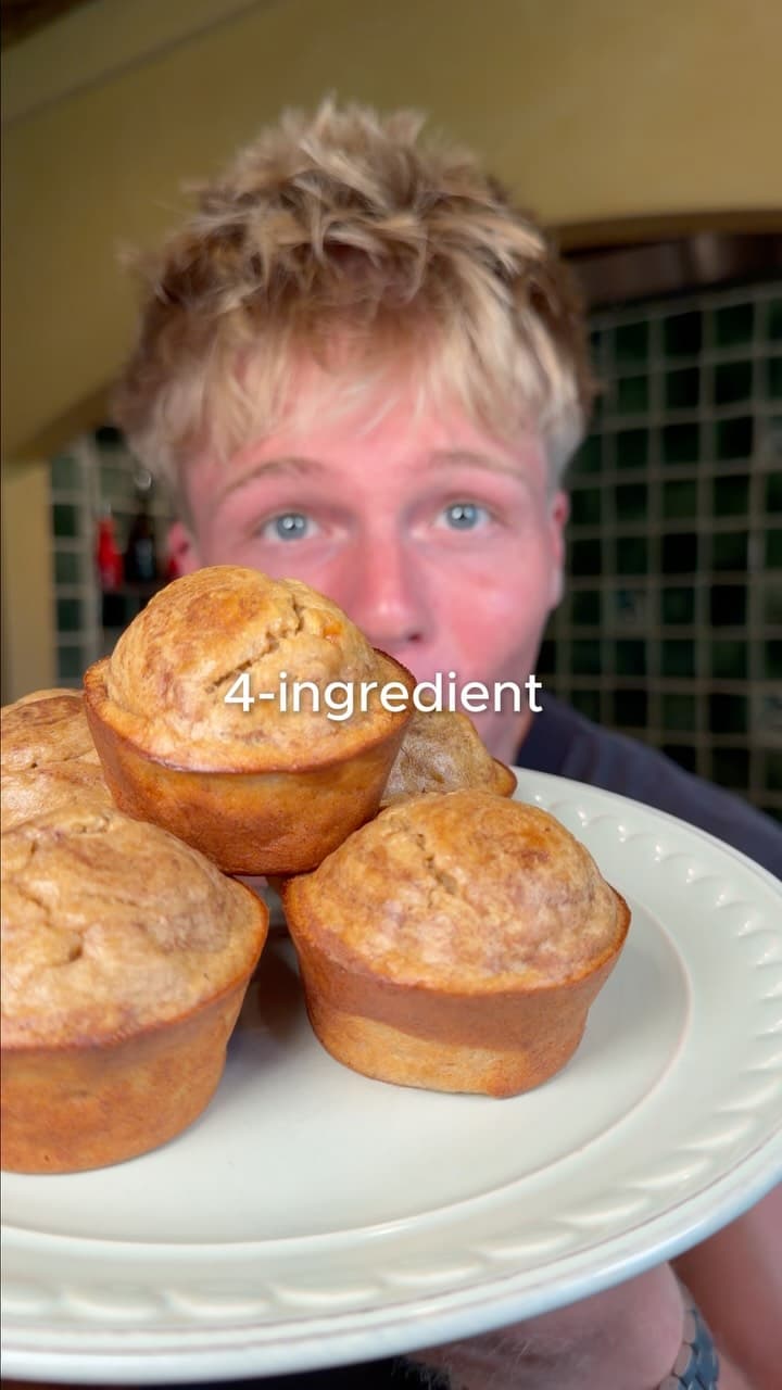 Cinnamon Swirl Peanut Butter Banana Muffins