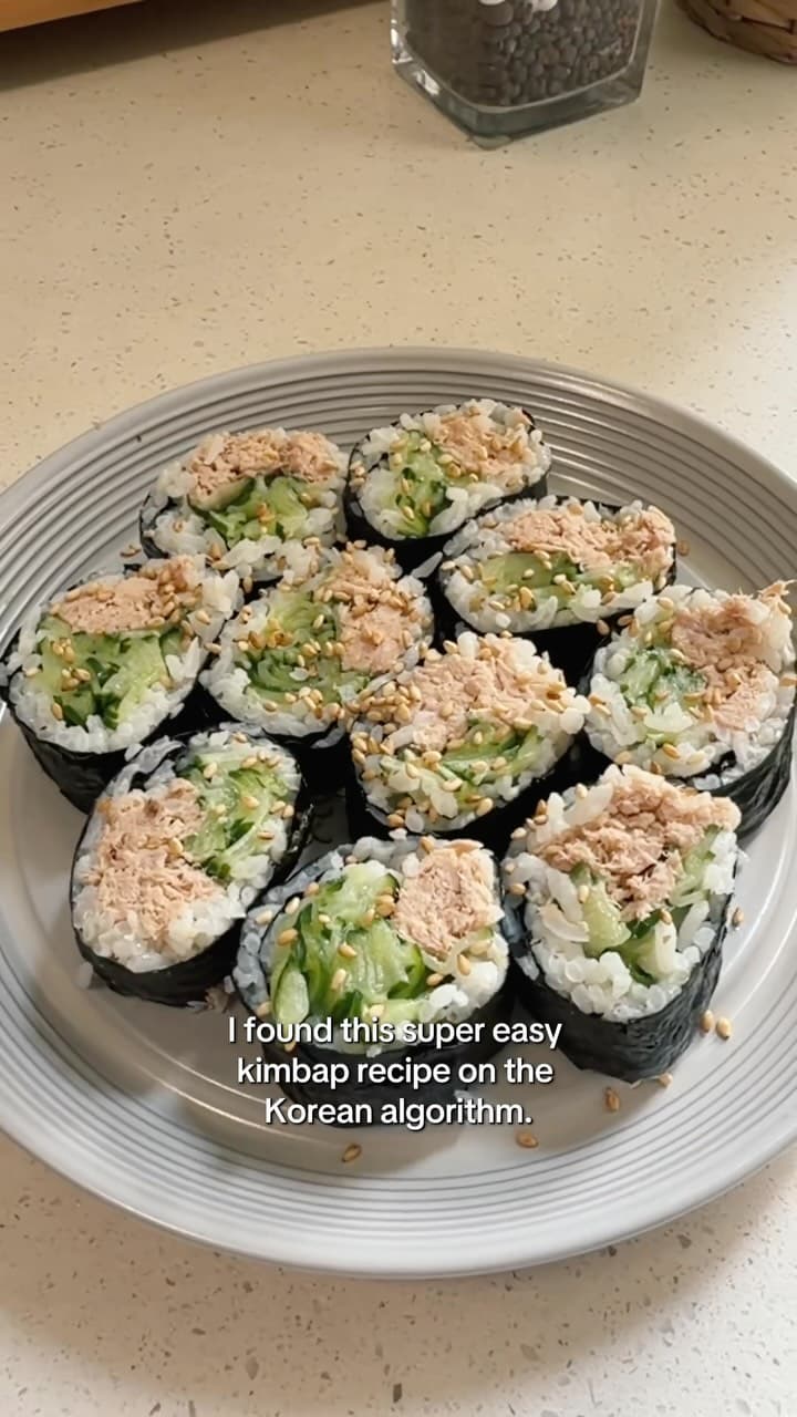 Kimbap facile con tonno e cetriolo senza cottura