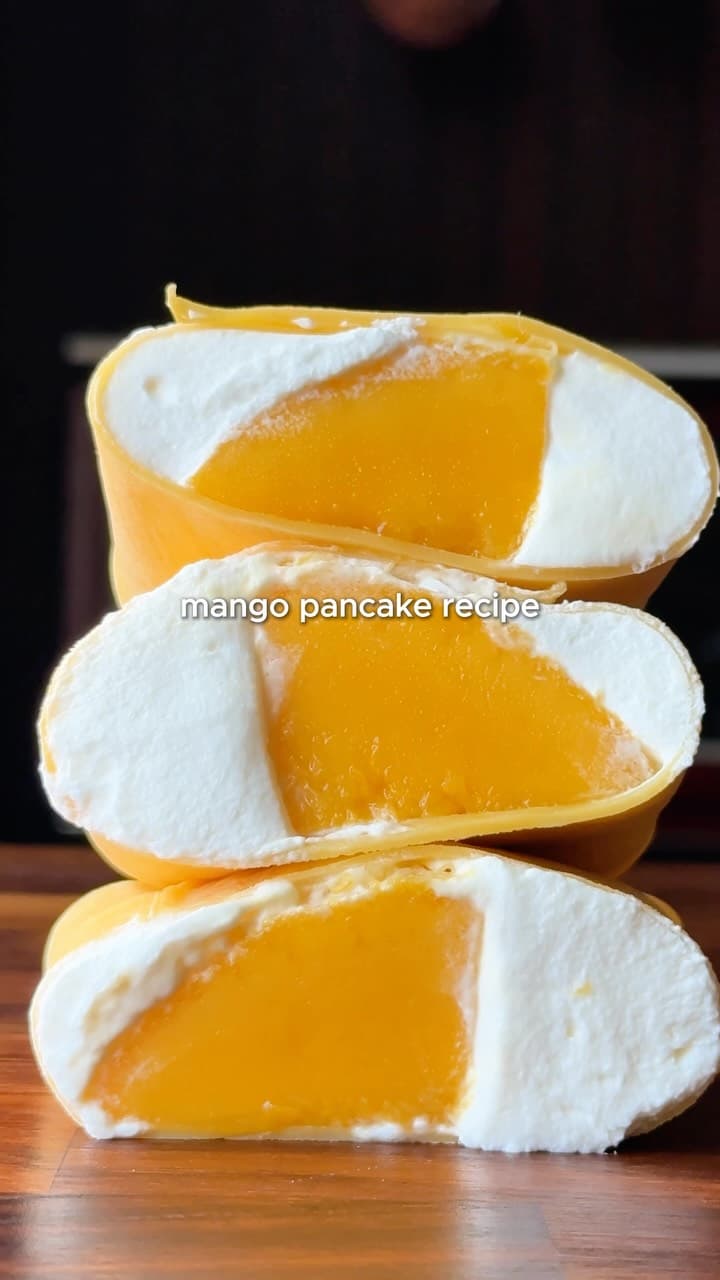Hong Kong Style Mango Pancakes