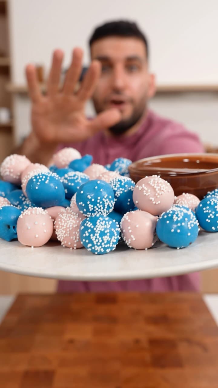 Mini Cake Pops