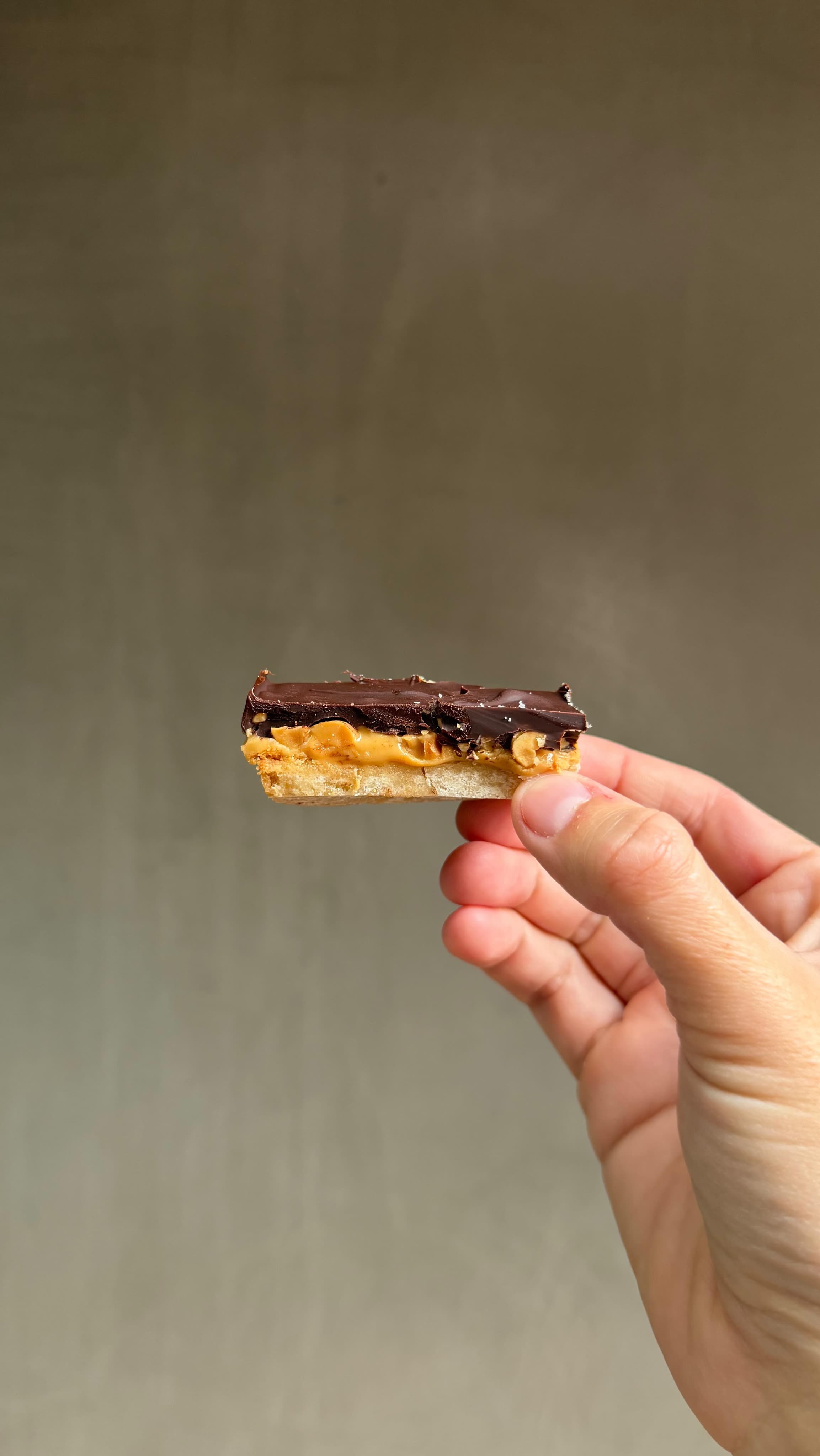 Antojito sano de almendra y chocolate