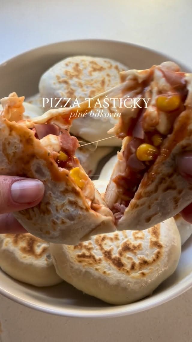 Greek Yogurt Pizza Pockets