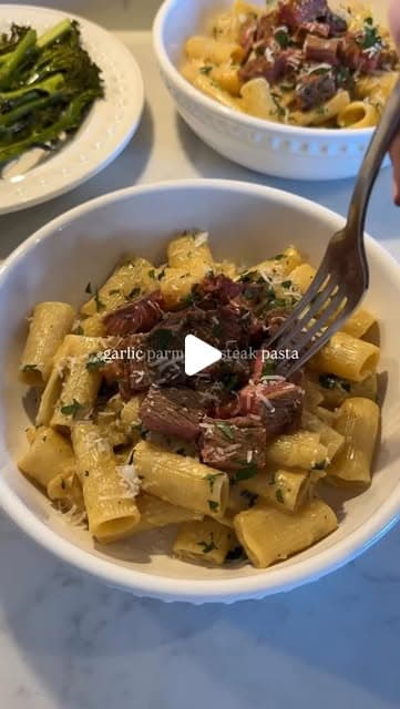 Garlic Parmesan Steak Pasta