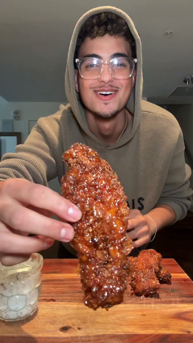 Pollo crujiente con salsa picante de miel