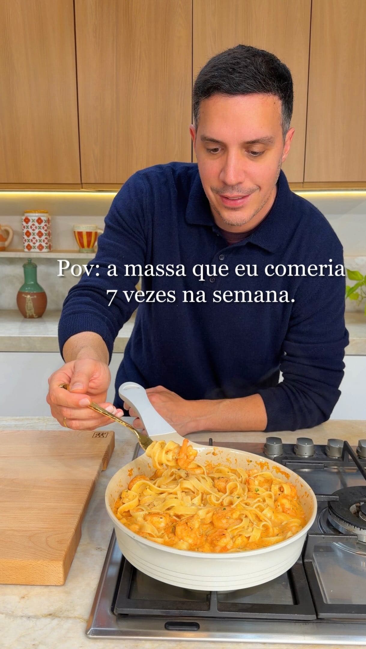 Creamy Shrimp Fettuccine with Pomodoro Cheese Sauce