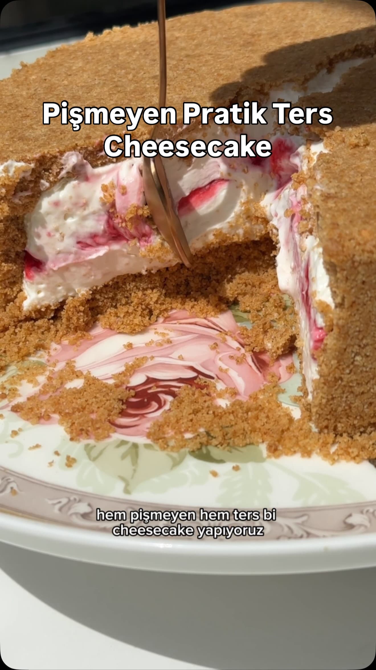 Upside-Down No-Bake Cheesecake with Strawberry Topping