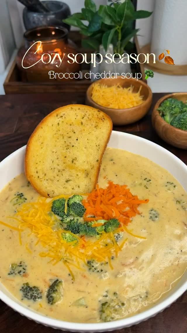 Creamy Broccoli Cheddar Soup
