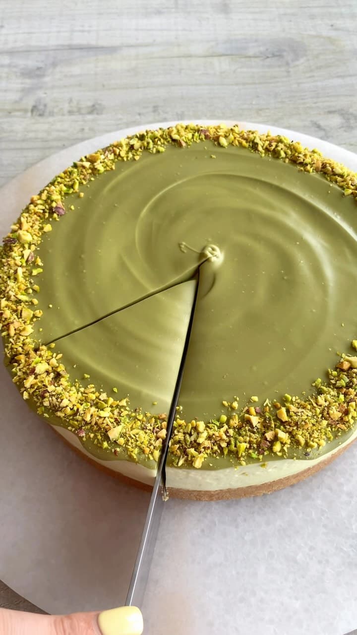 Cheesecake al pistacchio senza cottura