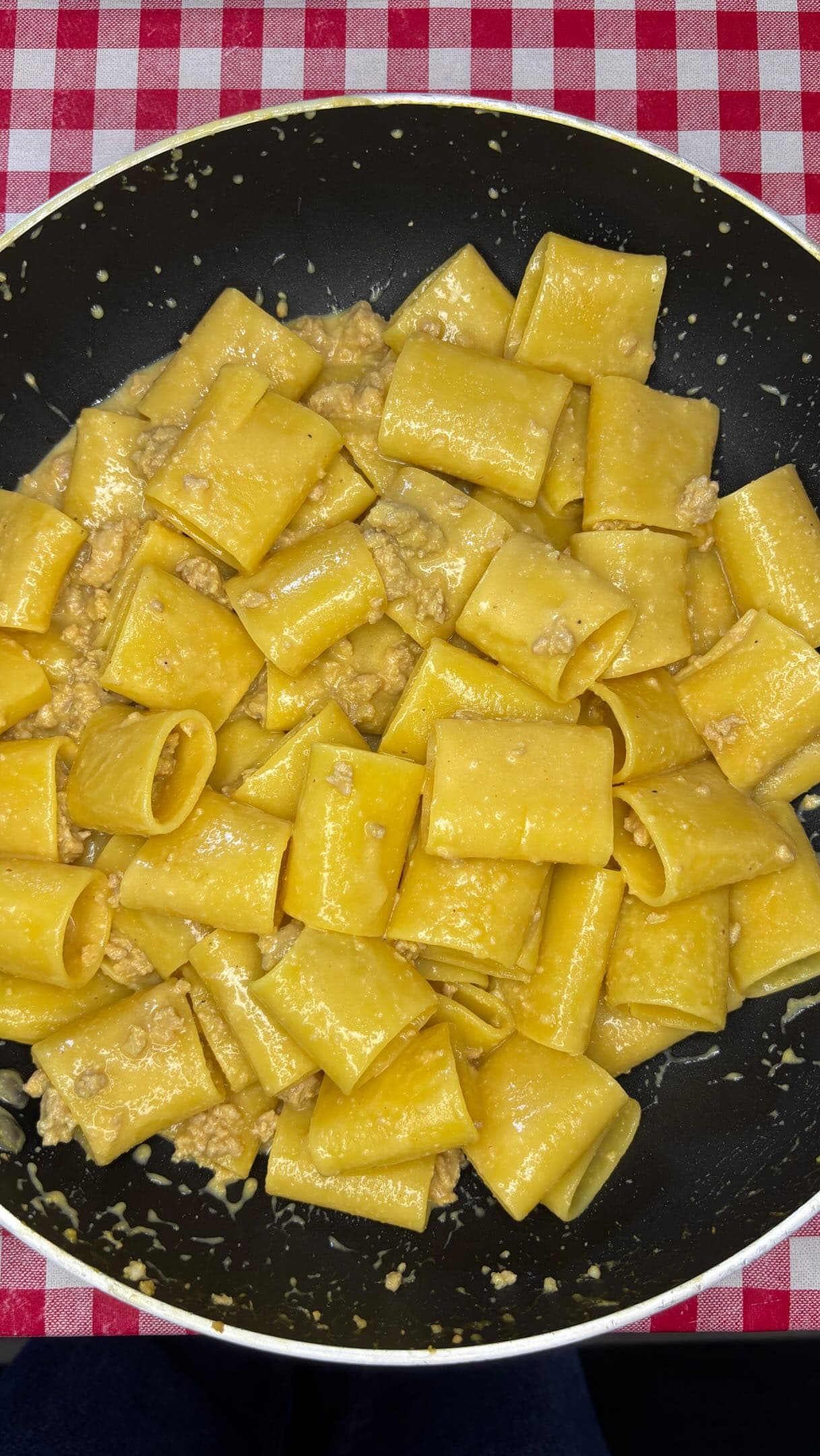 Pasta allo Zafferano con Salsiccia e Besciamella
