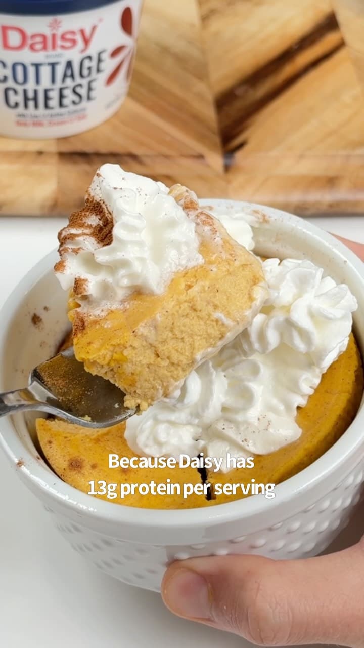 Healthy High Protein Pumpkin Pie Cheesecake