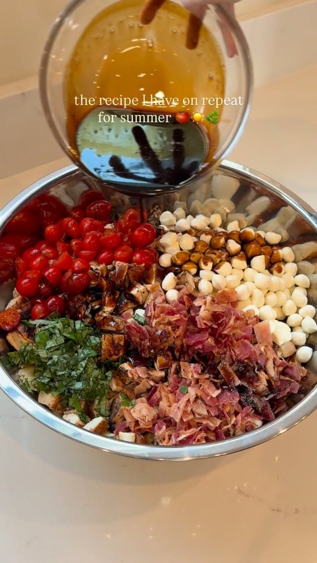 Bruschetta-Hähnchen und Speck Pasta