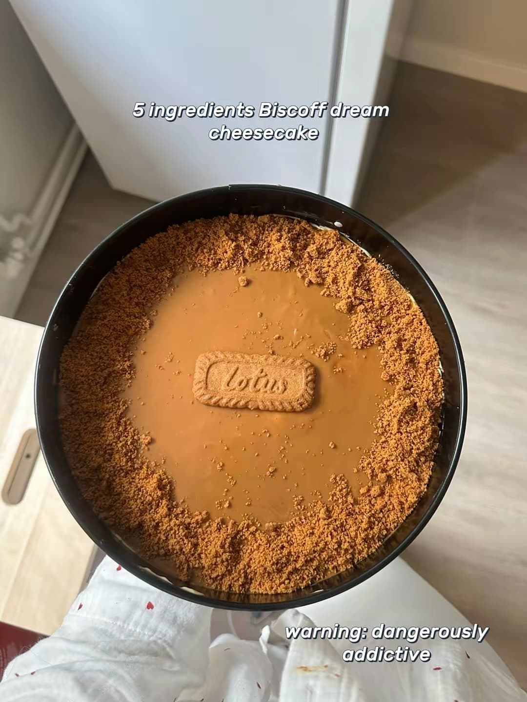 Cheesecake fără lactoză cu Lotus Biscoff