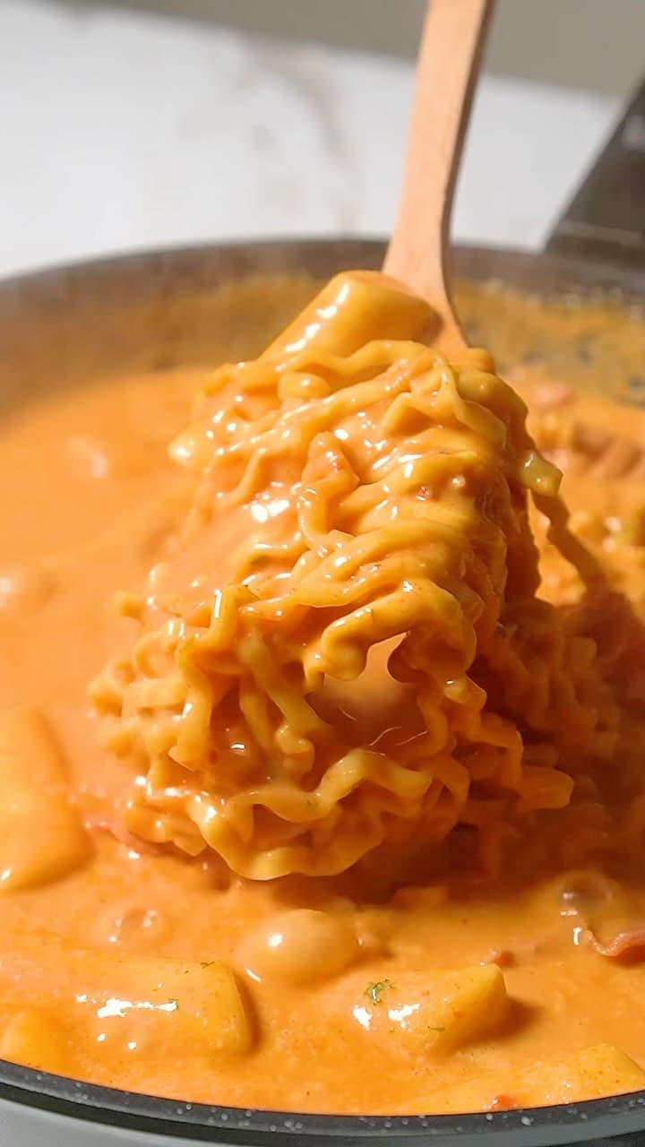 Carbo Buldak Tteokbokki