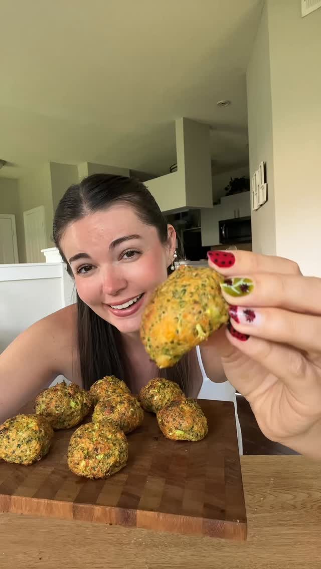 Broccoli Cheddar Balls