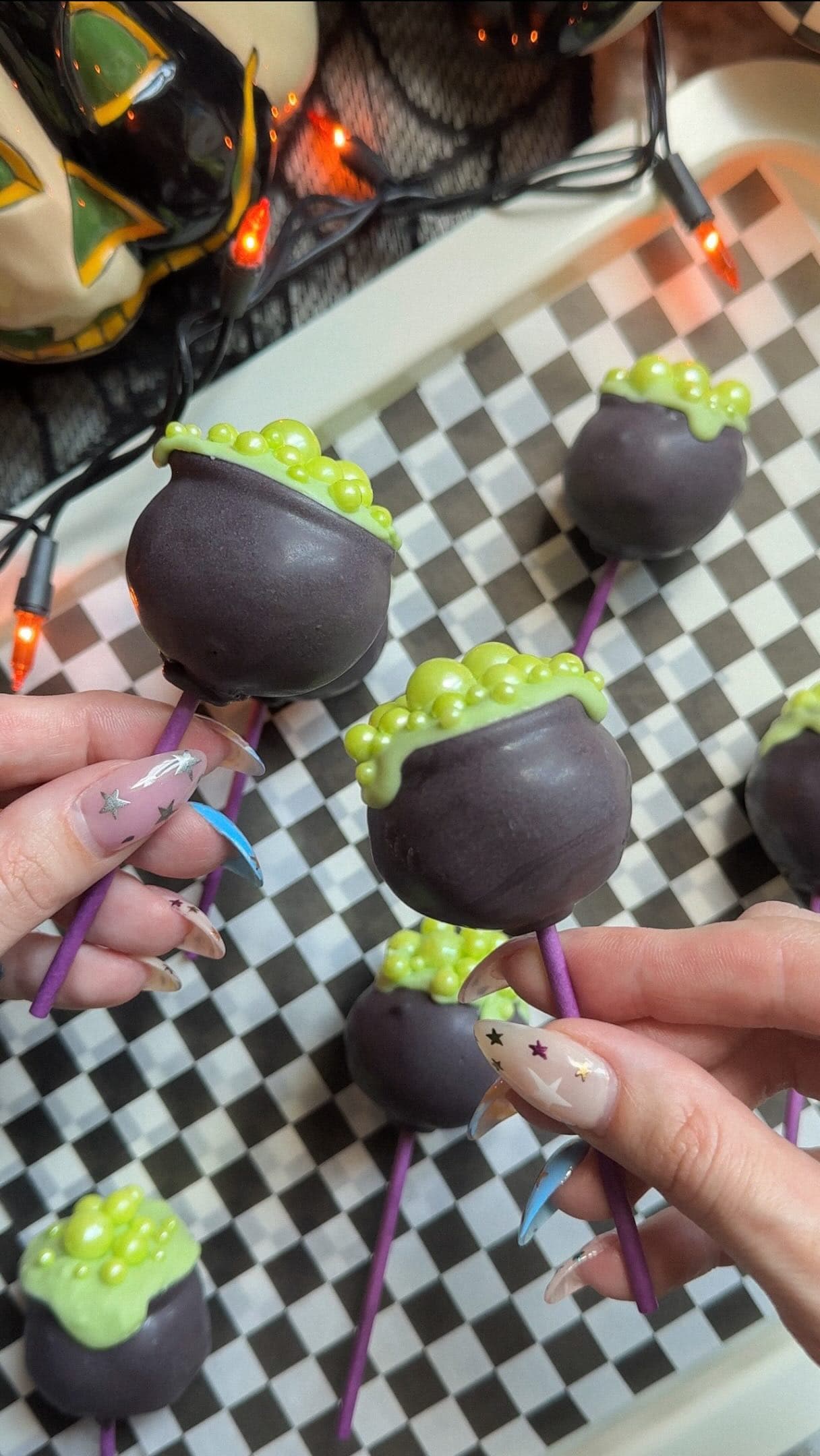 Witchy Halloween Cake Pops