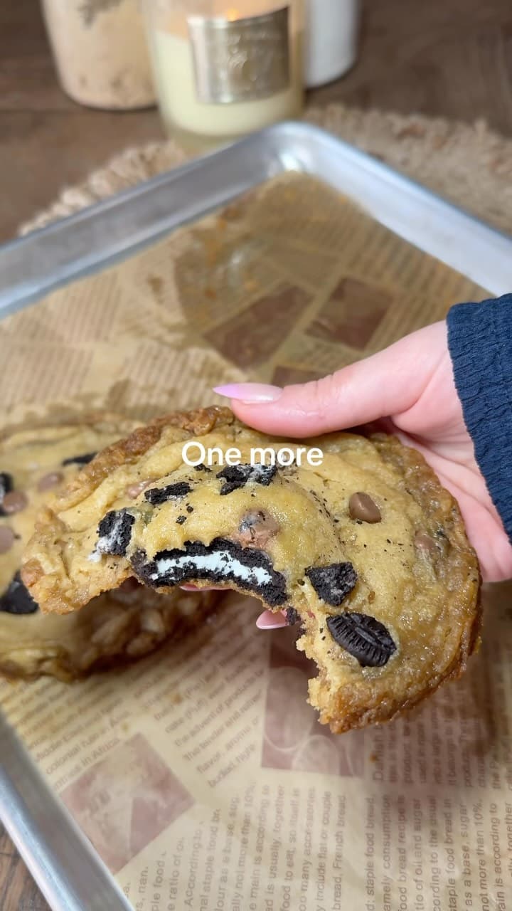 Cookies Recheados com Oreo