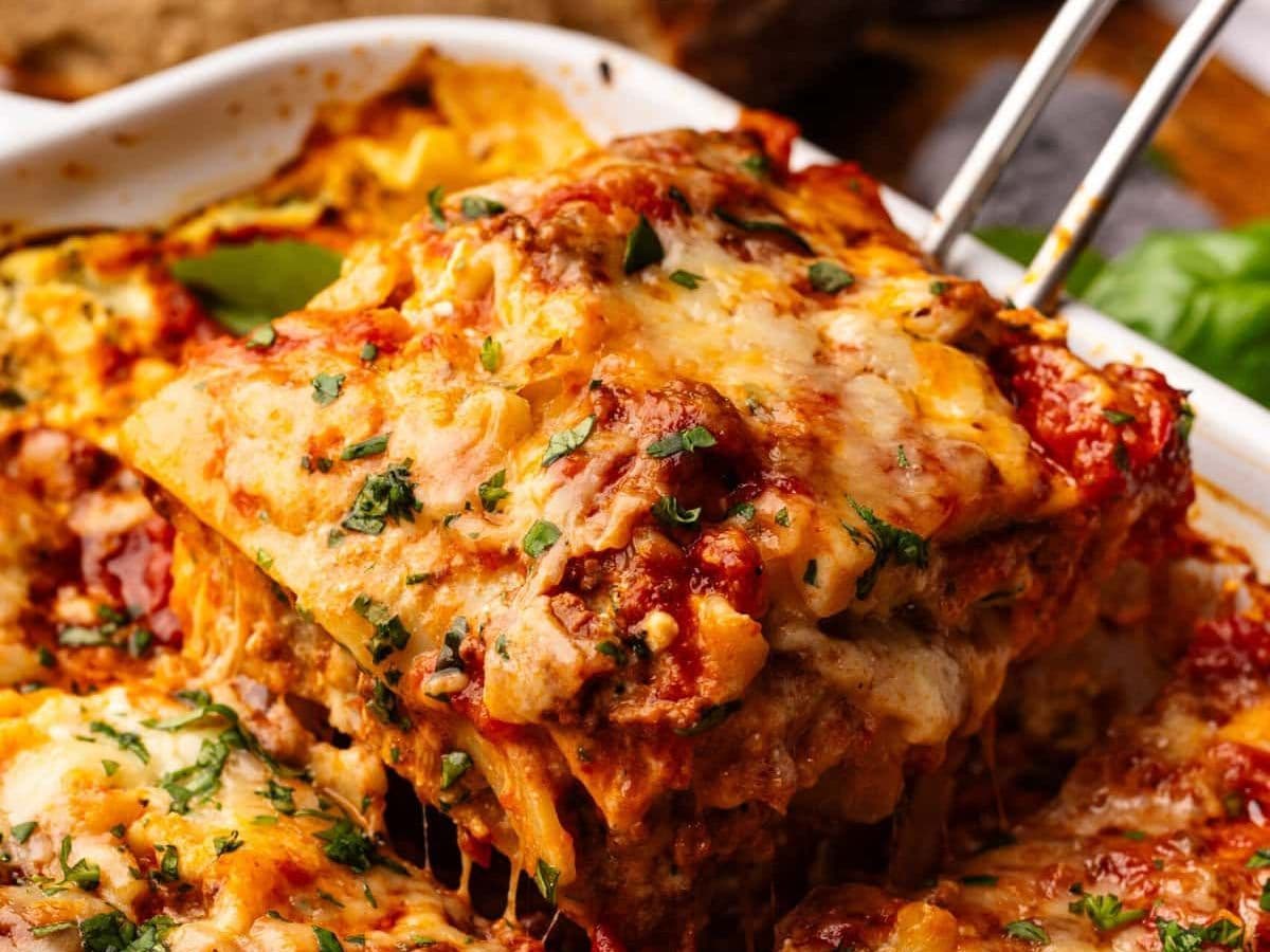 Classic Homemade Lasagna