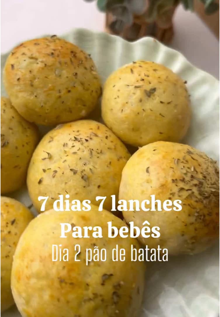 Pãozinho de batata recheado