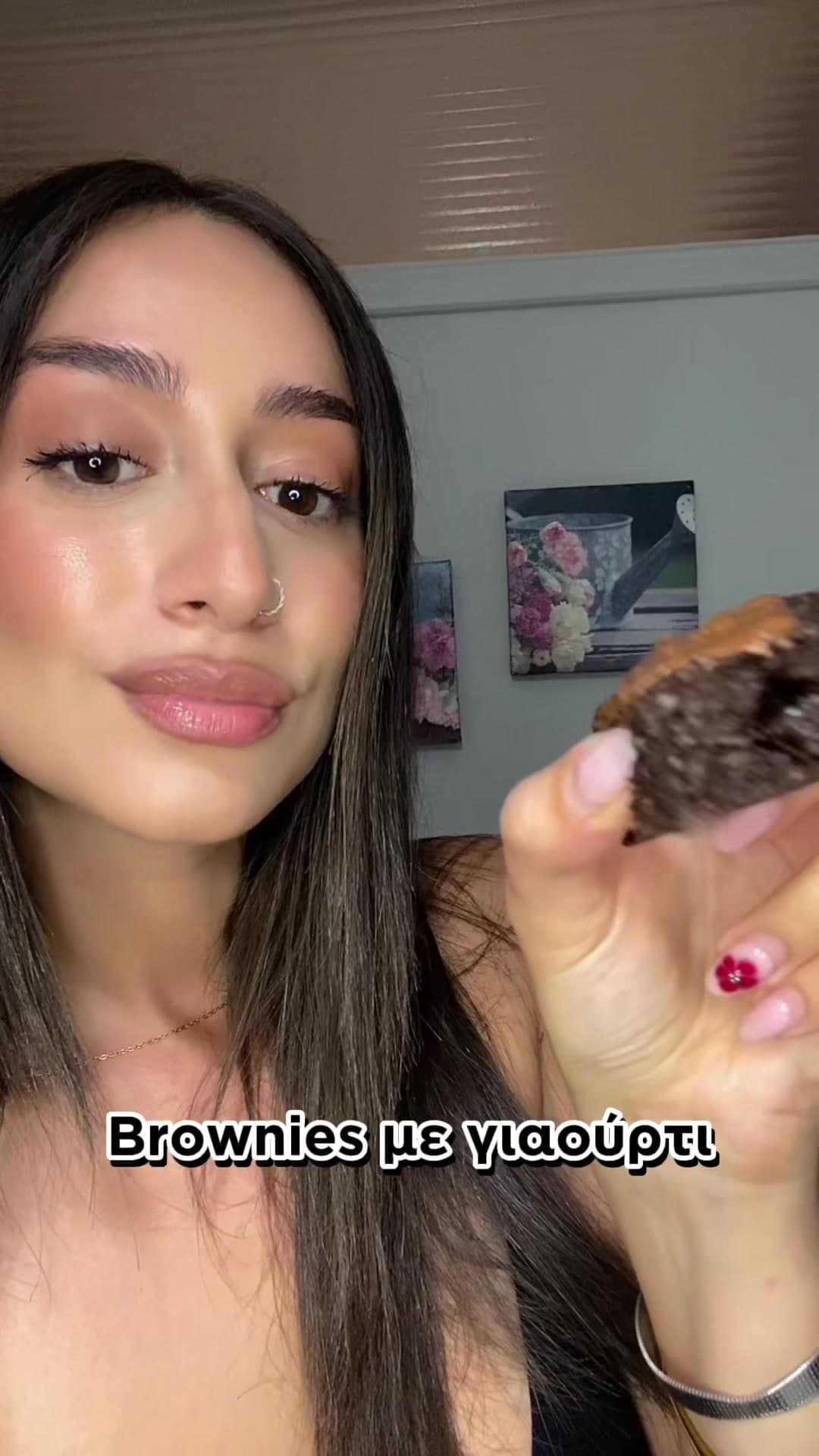 Healthy Yogurt Protein Brownies