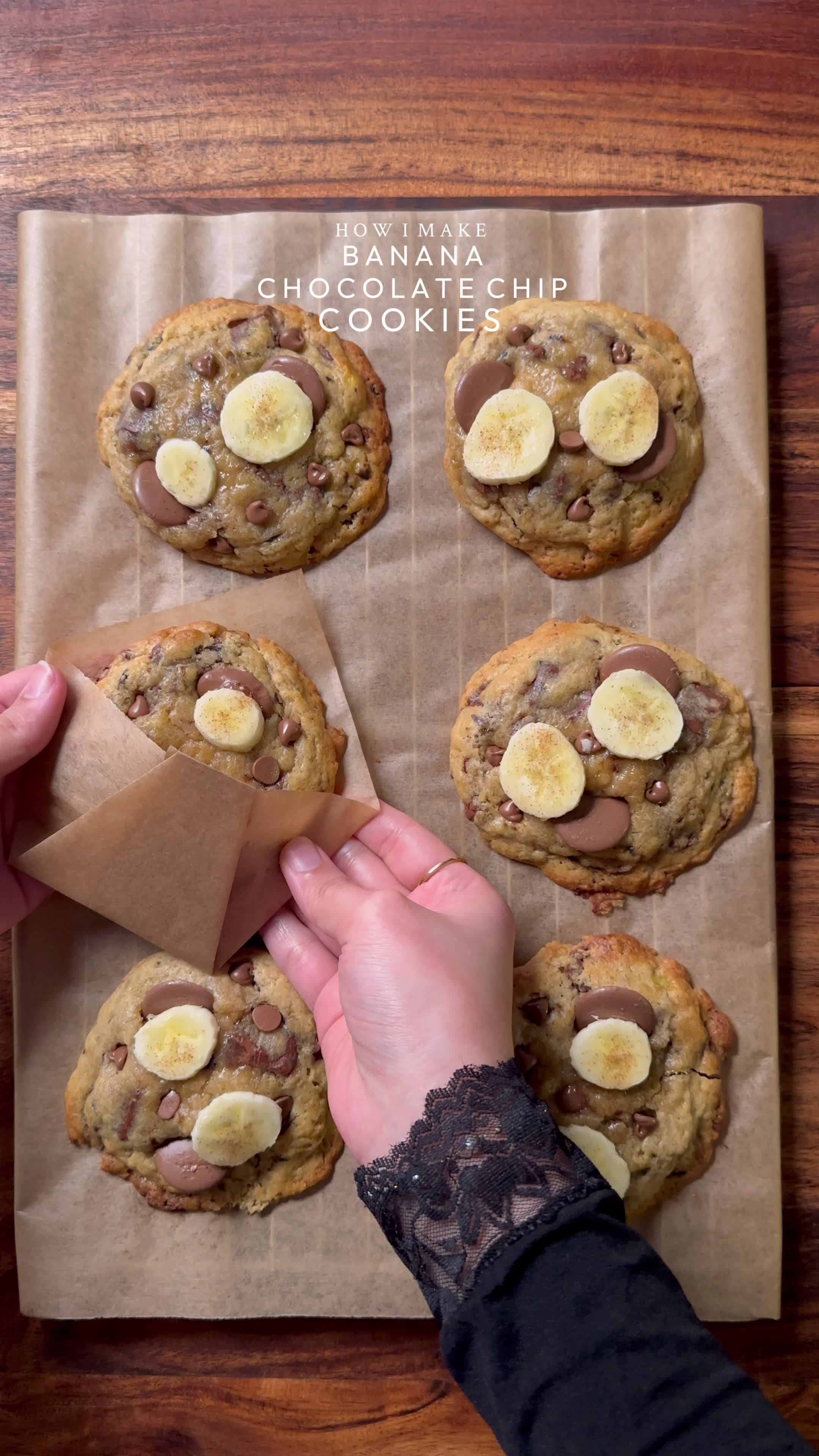 Banana Chocolate Chip Cookies