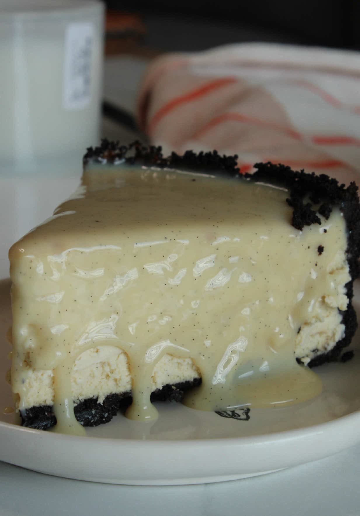 Oreo Cookie Crust Cheesecake
