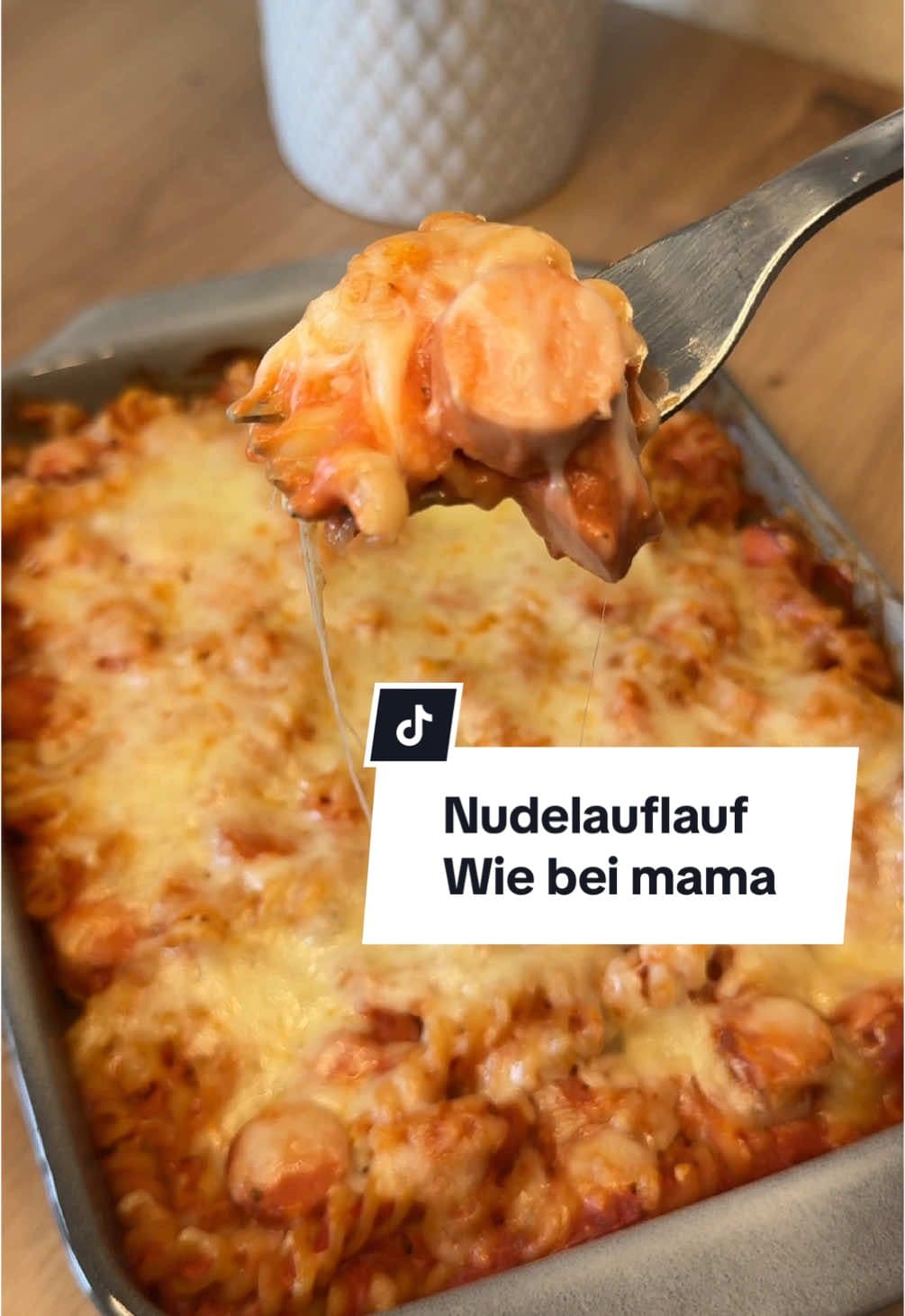 Nudelauflauf mit Wiener wie bei Mama
