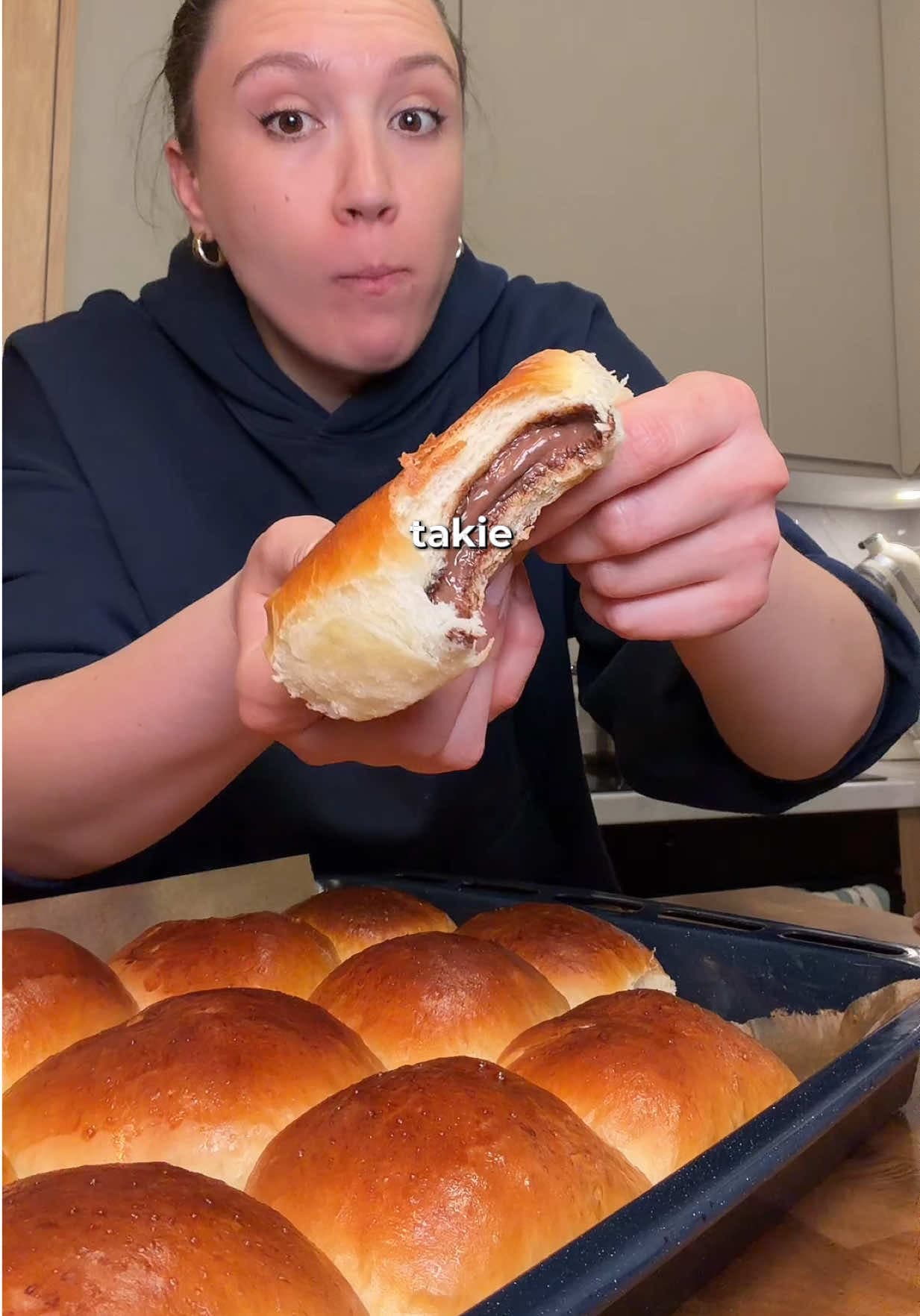 Bułeczki drożdżowe z Nutellą