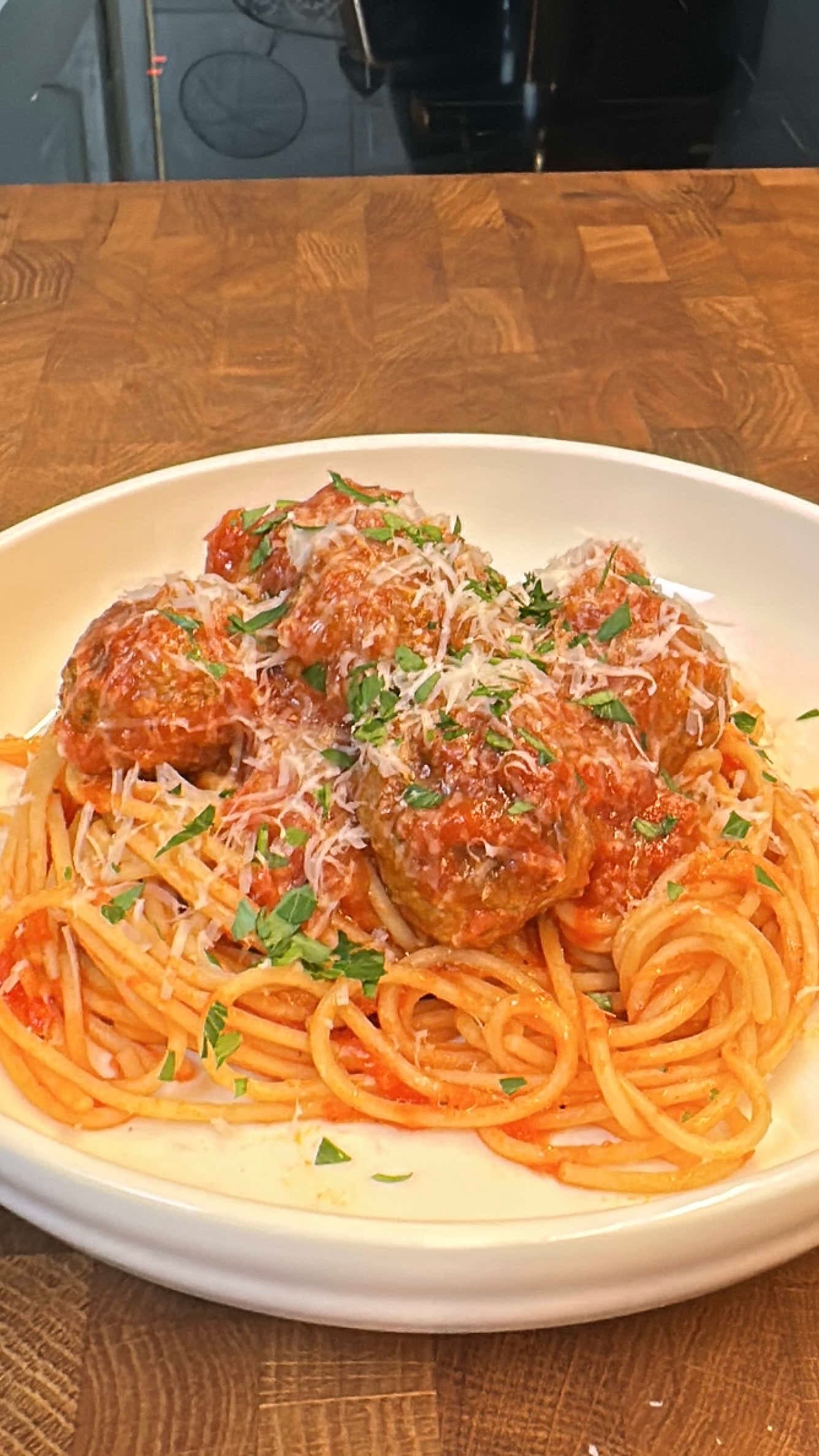 Spaghetti with Meatballs