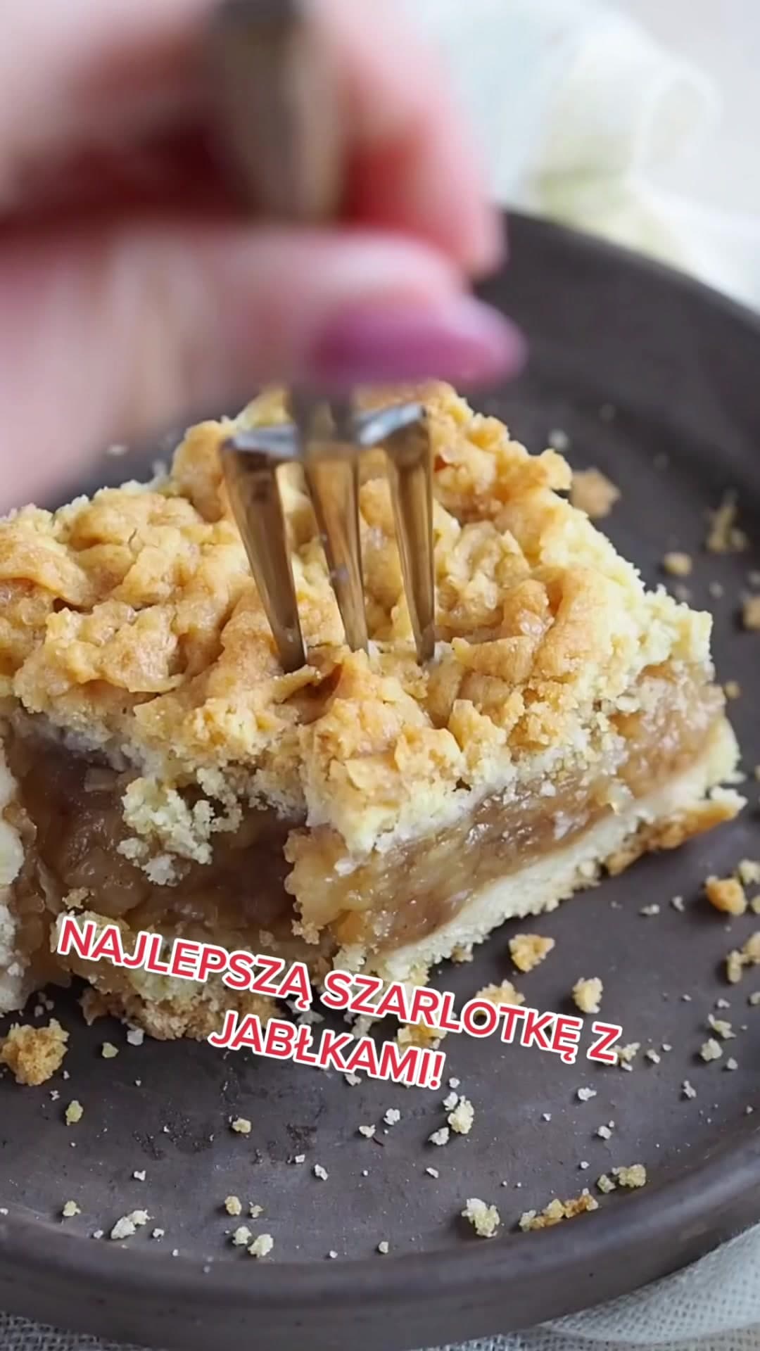 Najlepsza szarlotka z jabłkami
