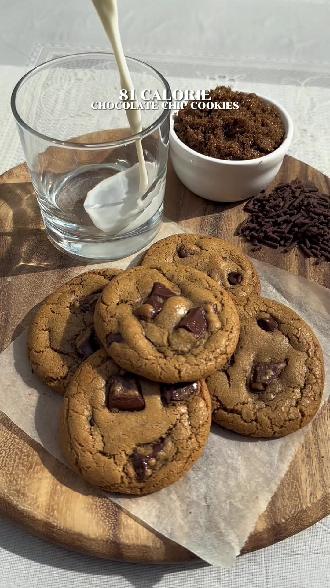 Low Calorie Chocolate Chip Cookies