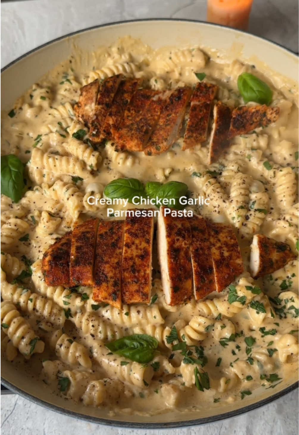 Creamy Chicken Garlic Parmesan Pasta