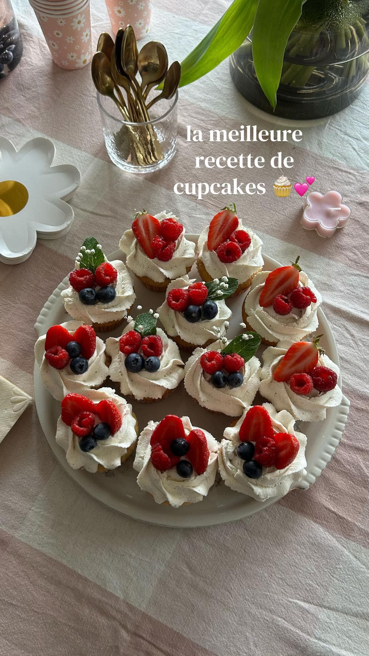 Cupcakes aux fruits rouges